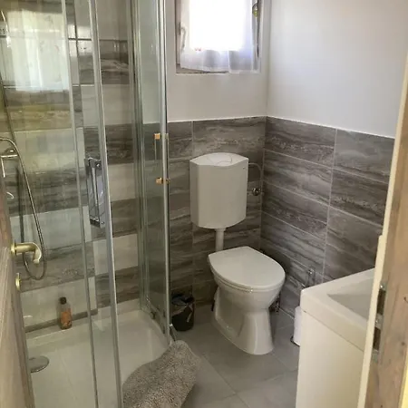 Neutrino Vendeghaz Дом отдыха *