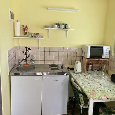 Дом отдыха Neutrino Vendeghaz *