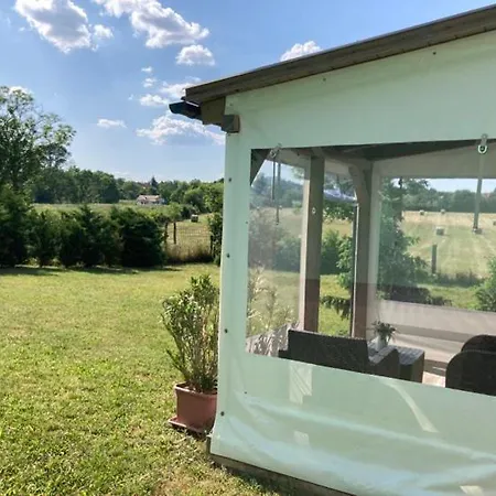 Дом отдыха Neutrino Vendeghaz Занка